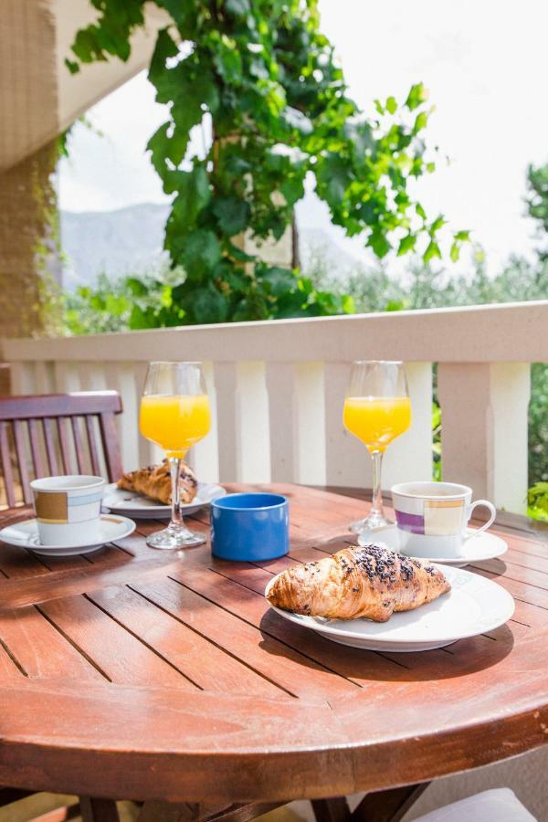 Apartments Diridonda Омиш Экстерьер фото