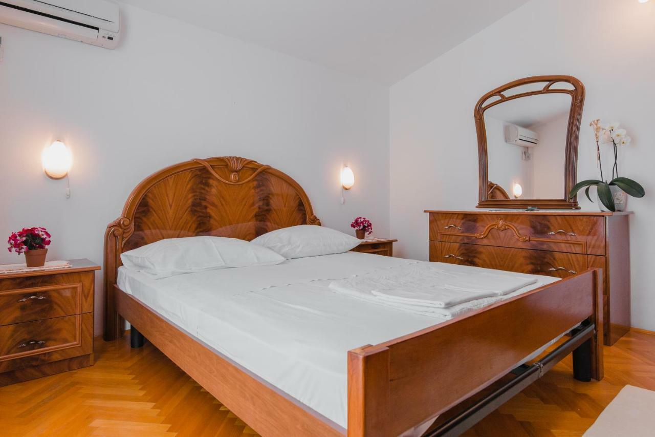Apartments Diridonda Омиш Экстерьер фото